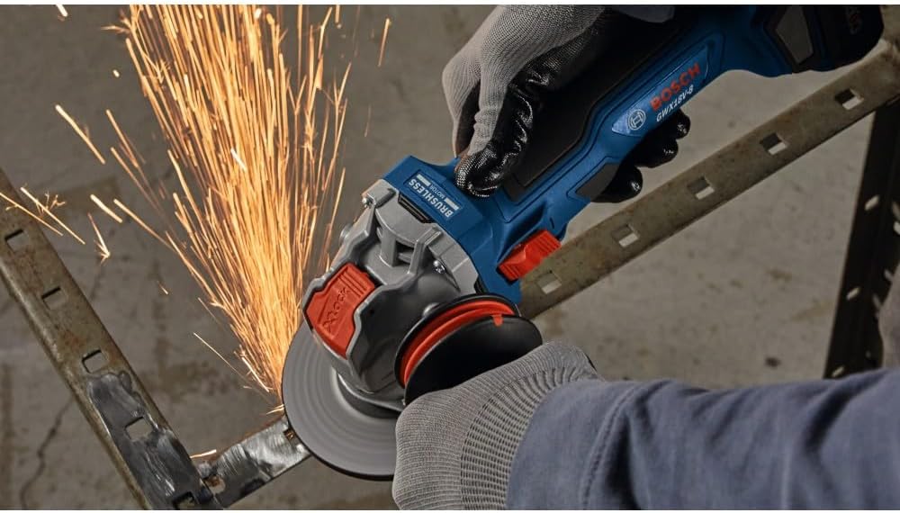 صاروخ بطارية Bosch Brushless GWS180LI 4.5، 18 فولت، 4 أمبير، أداء قطع وتنظيف قوي